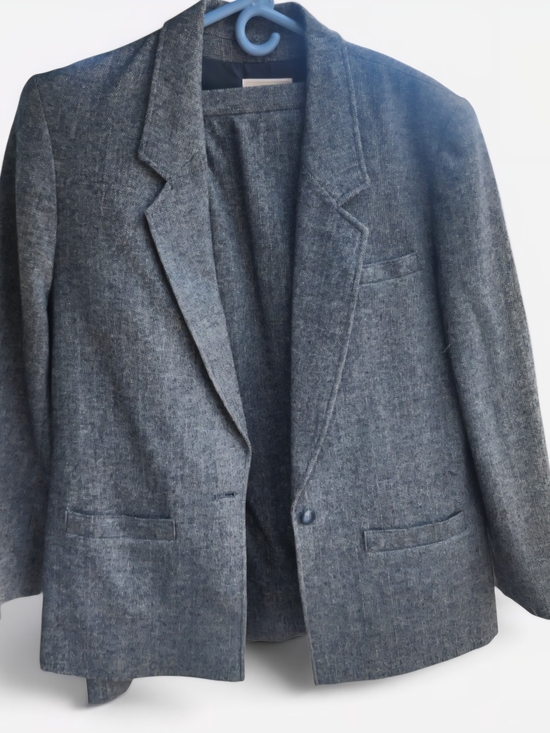 Pendleton Jackets & Blazers - Vintage Pendleton Wool Skirt Suit Set Blazer Grey Herringbone Size 12 USA Made